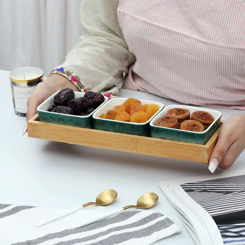 4-Piece Square Ceramic Grid Snack Serving Tray Set 1