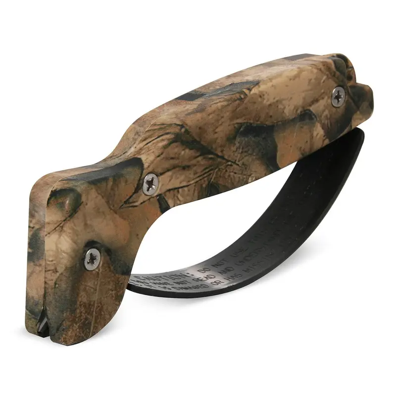 Accusharp Knife & Tool Sharpener – Camo-Finish Portable Sharpener 1