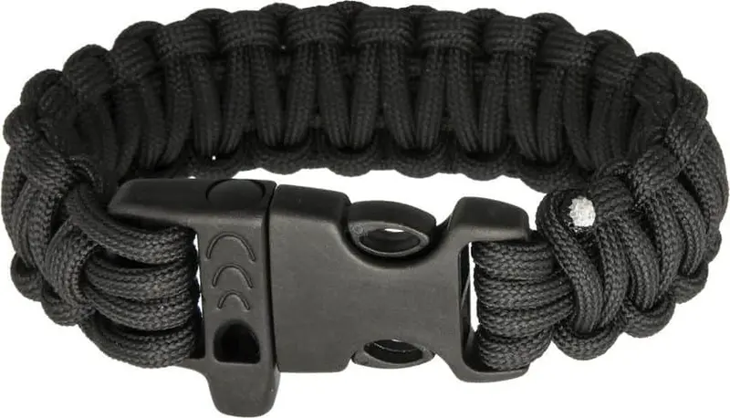 Combat-Ready Survival Bracelet In Black — Heavy-Duty 550 Paracord Design 1