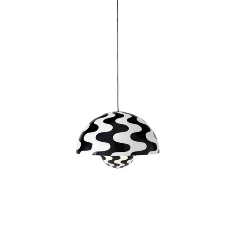Flowerpot Vp2 Sleek Pendant Light 1