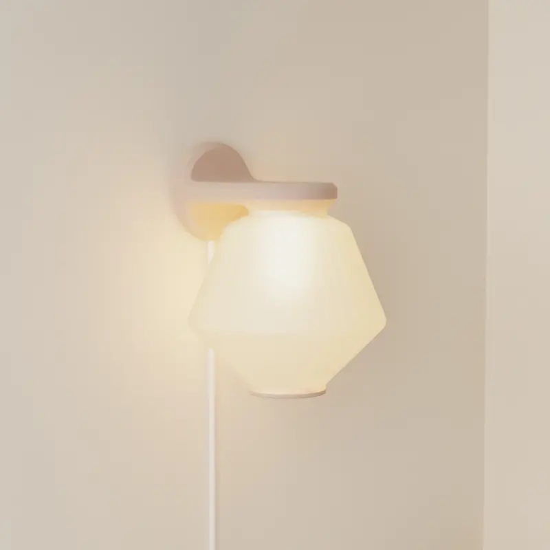 Granada Wall-Mounted Light With Artisan Design 10