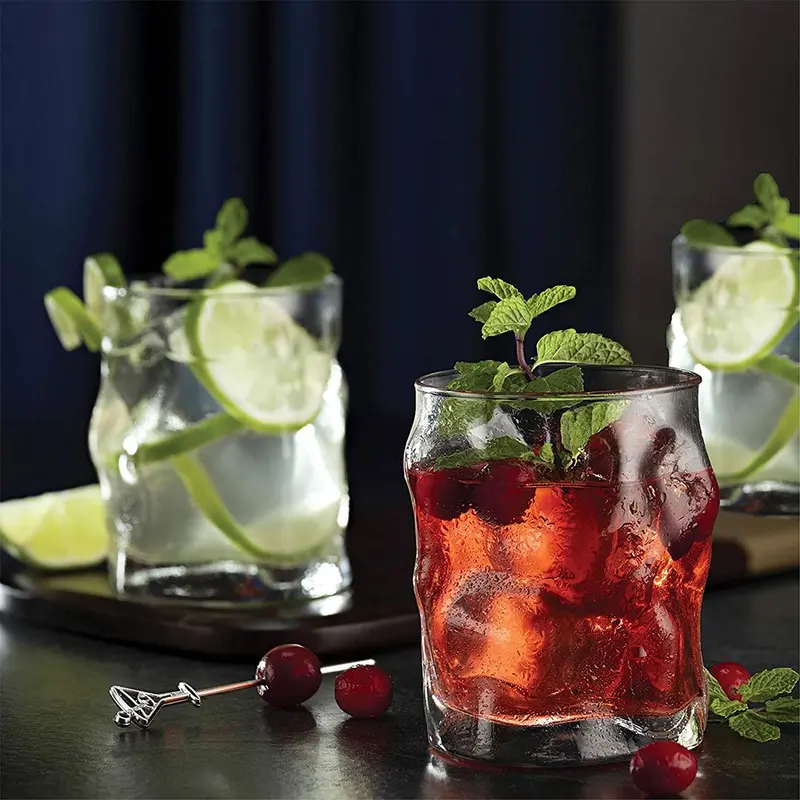 Six-Piece Old-Fashioned Wavy-Edge Glass Set 1